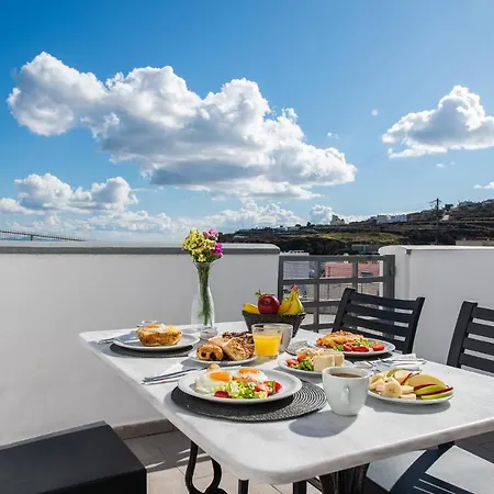 Golden Comfort Suites Apartment