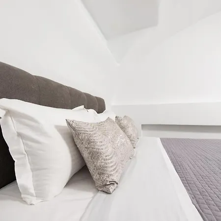 Apartment Golden Comfort Suites